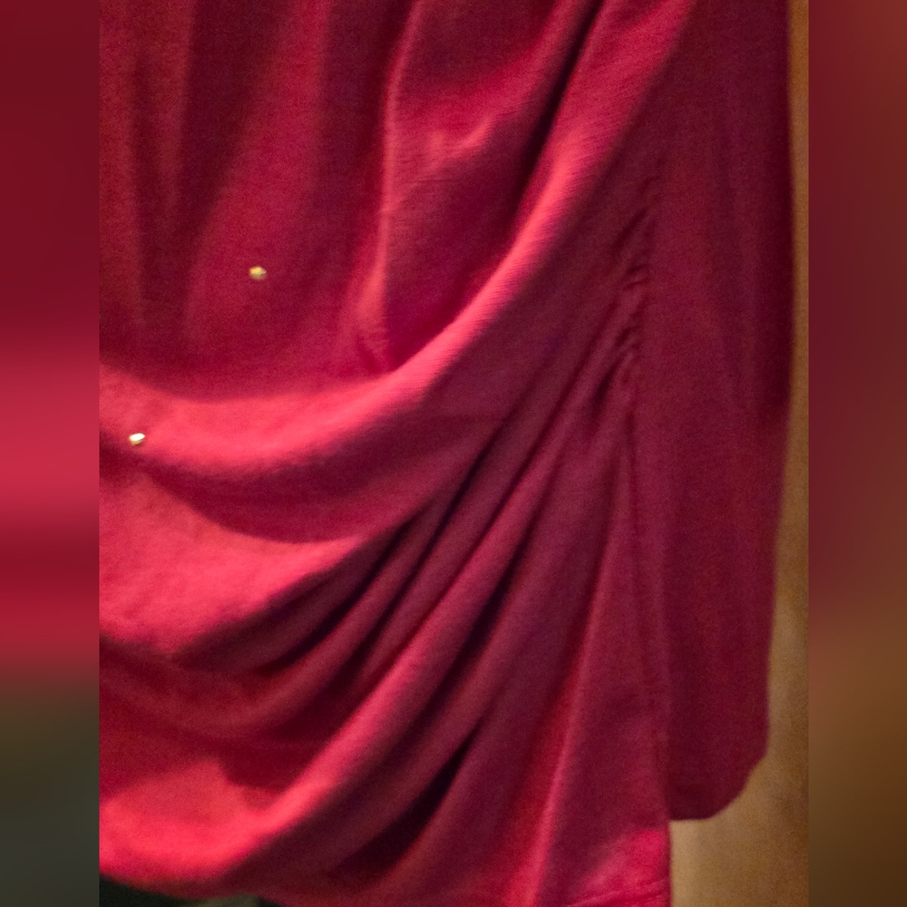 Avon Red Rusched Drape Blouse with Gold Accents SzL NWOT - Picture 8 of 9